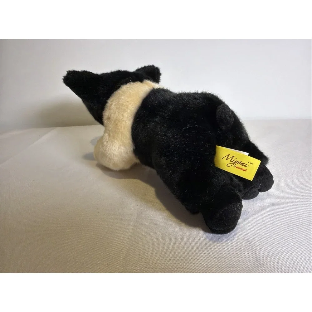 Aurora Miyoni Hampshire Pig Black and Beige stuff animal toy lifelike detailed